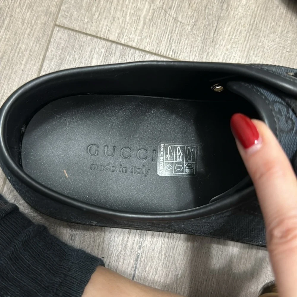 Men’s Gucci sneakers